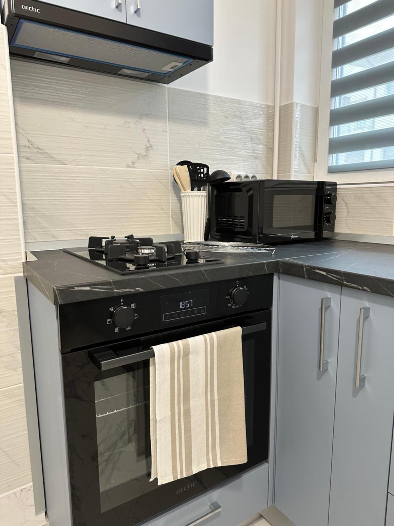 Toscana Apartments Отопень Екстер'єр фото
