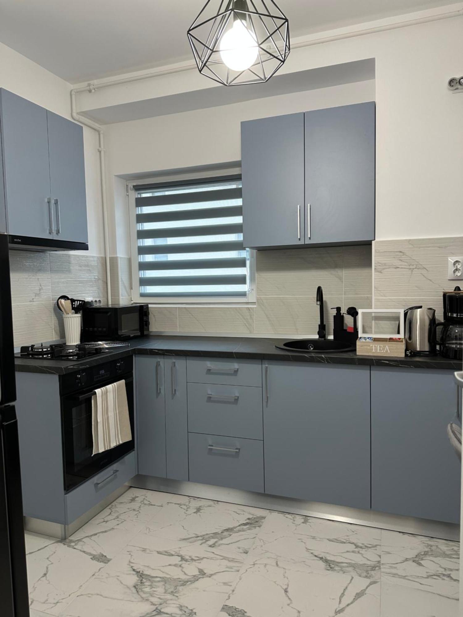 Toscana Apartments Отопень Екстер'єр фото