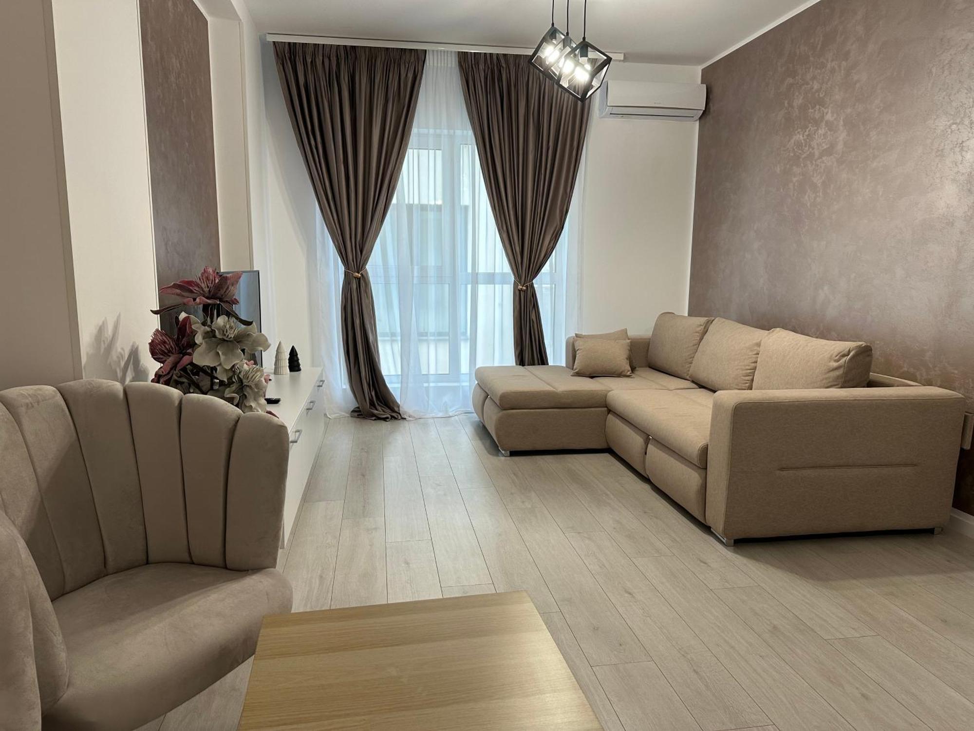 Toscana Apartments Отопень Екстер'єр фото